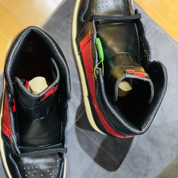 Air Jordan 1 OG Defiant Couture Size Us11 - Picture 5 of 8